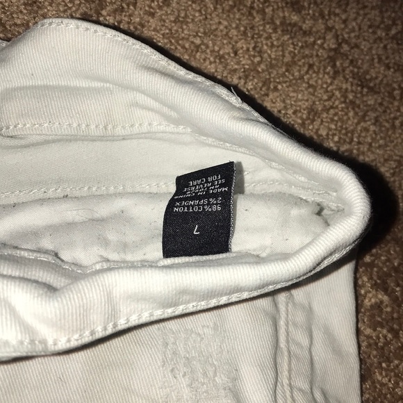 shorts - Picture 2 of 3